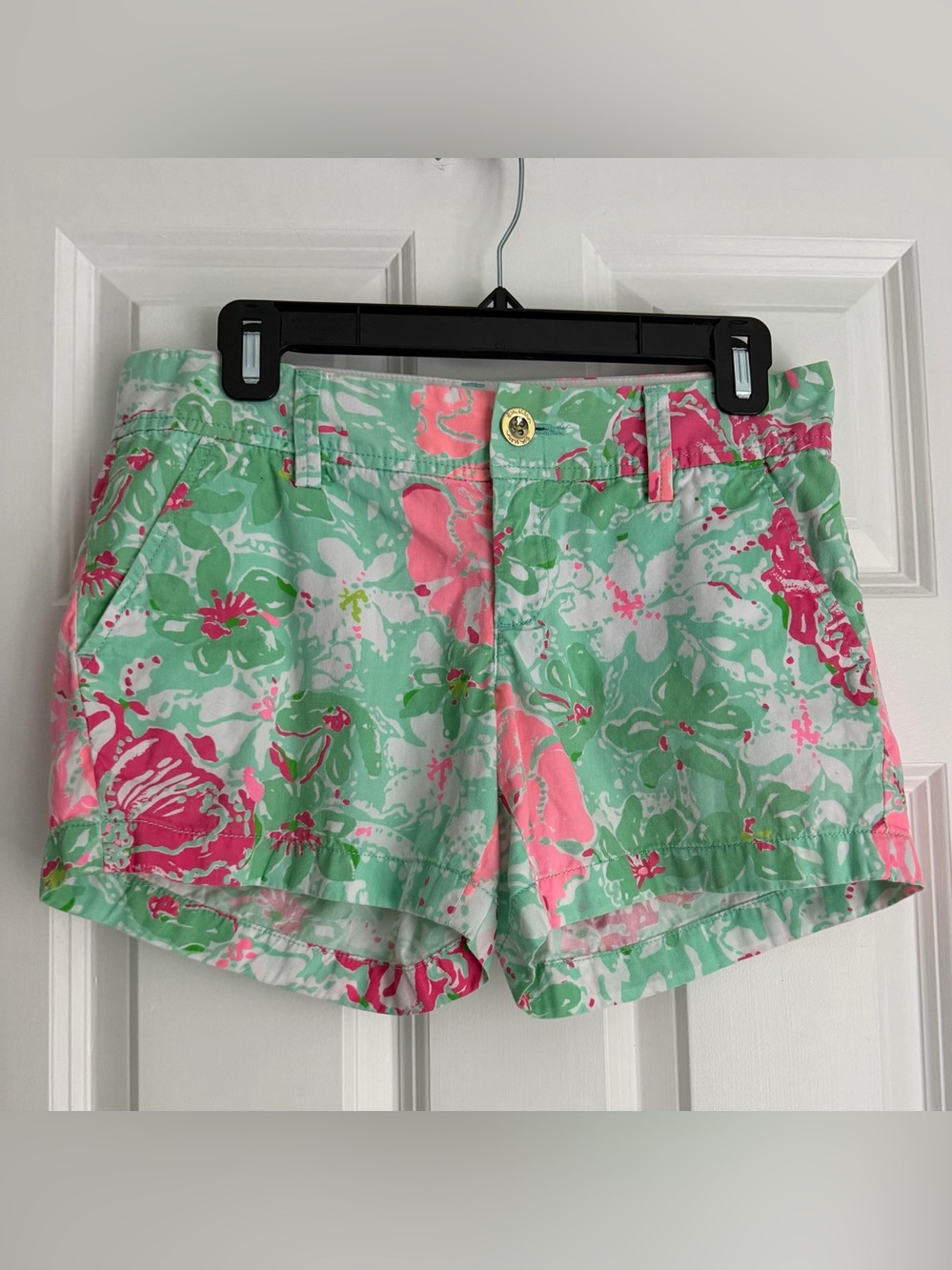 Lilly Pulitzer Callahan Shorts Green Pink Floral 5” Inseam Size 2 Preppy Cotton